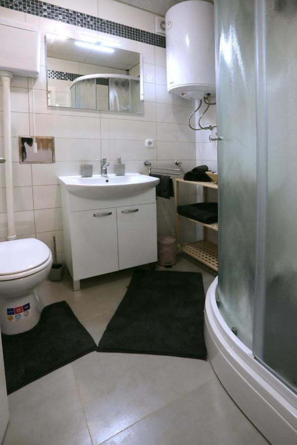 Studio Apartman Ana Ösek Dış mekan fotoğraf